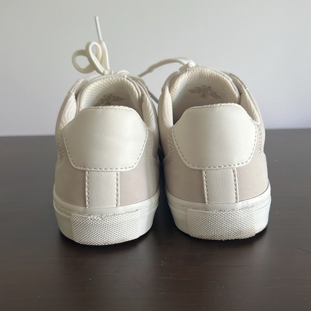 Tommy Hilfiger Off-White Casual Sneakers - Picture 4 of 6